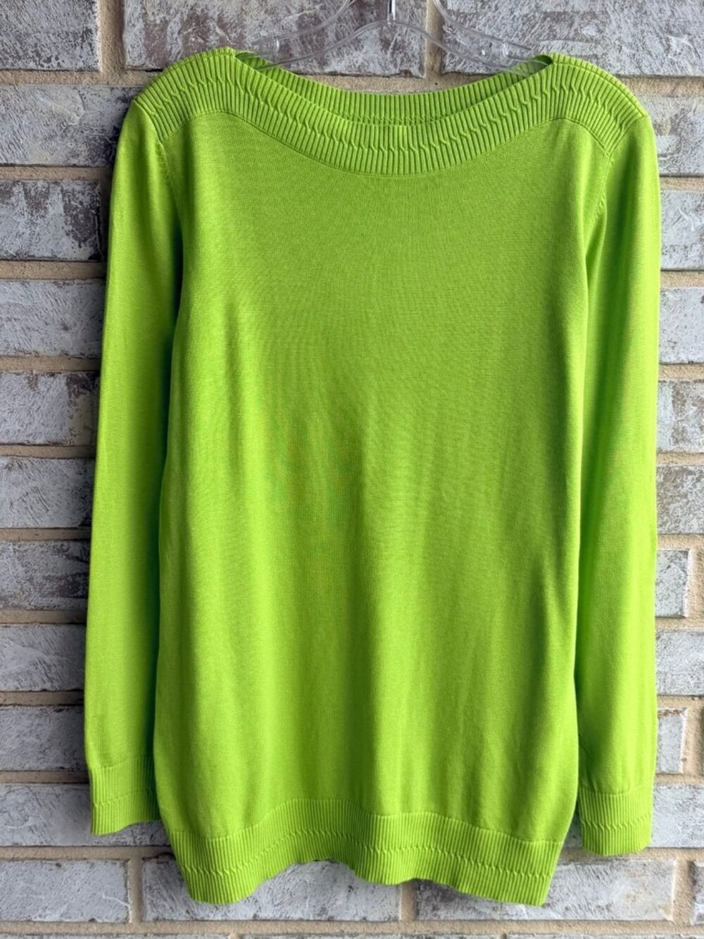 s. Oliver Long Sleeve Boat Neck Cotton Blend Lime Green Sweater Size 42 (US XL)